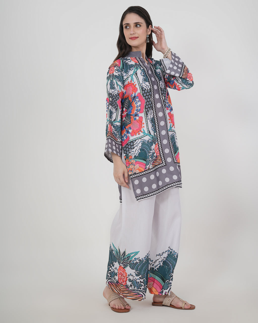 Women's Turkish Floral Printed Poly Rayon Collar Suit Top & Relaxed Fit Pants